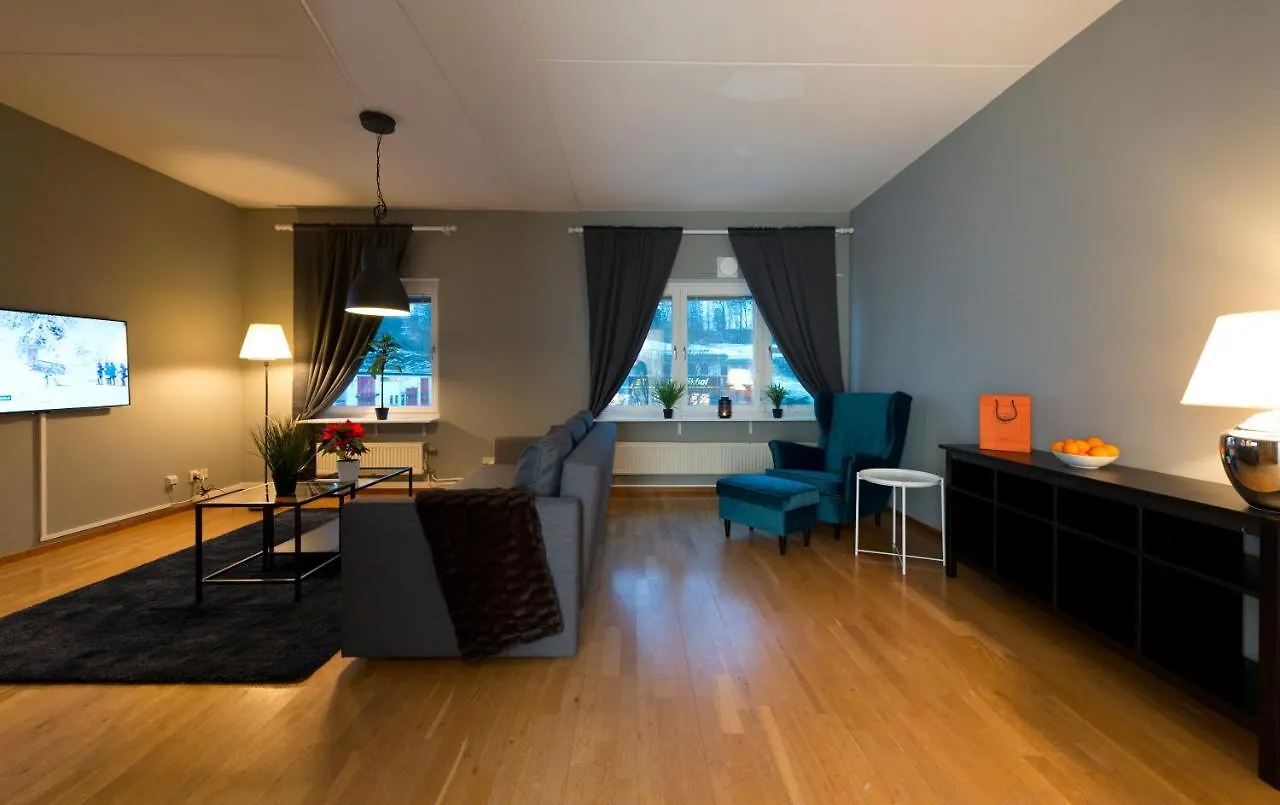 Optimal Apartments Skarholmen Sztokholm