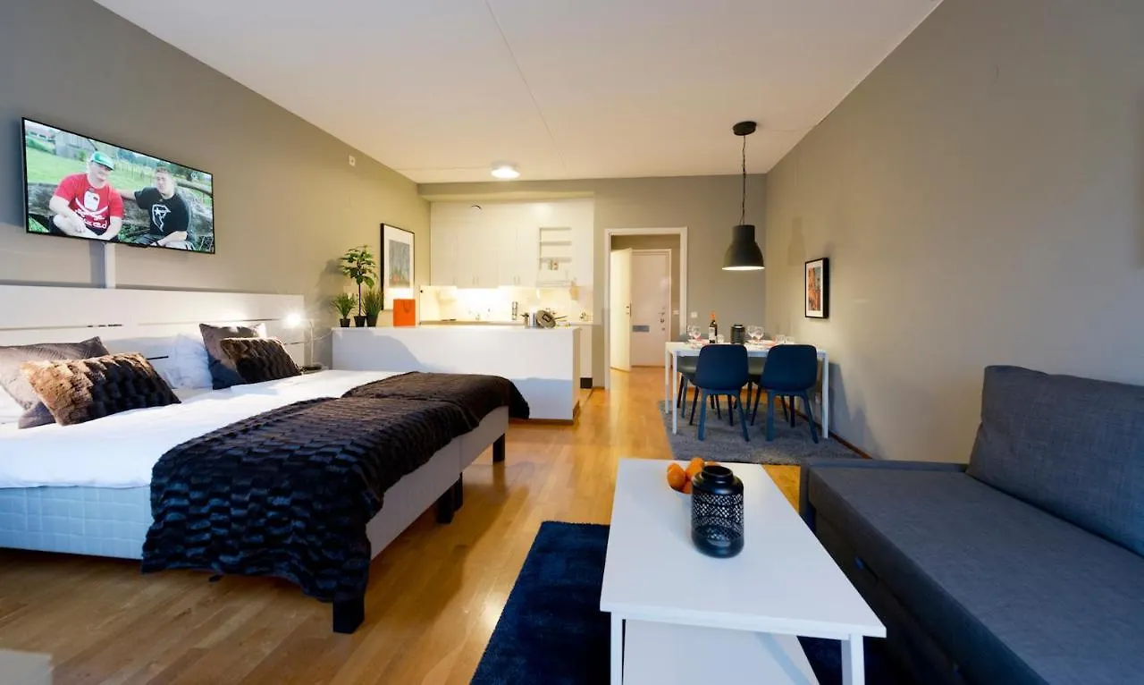 Optimal Apartments Skarholmen Sztokholm