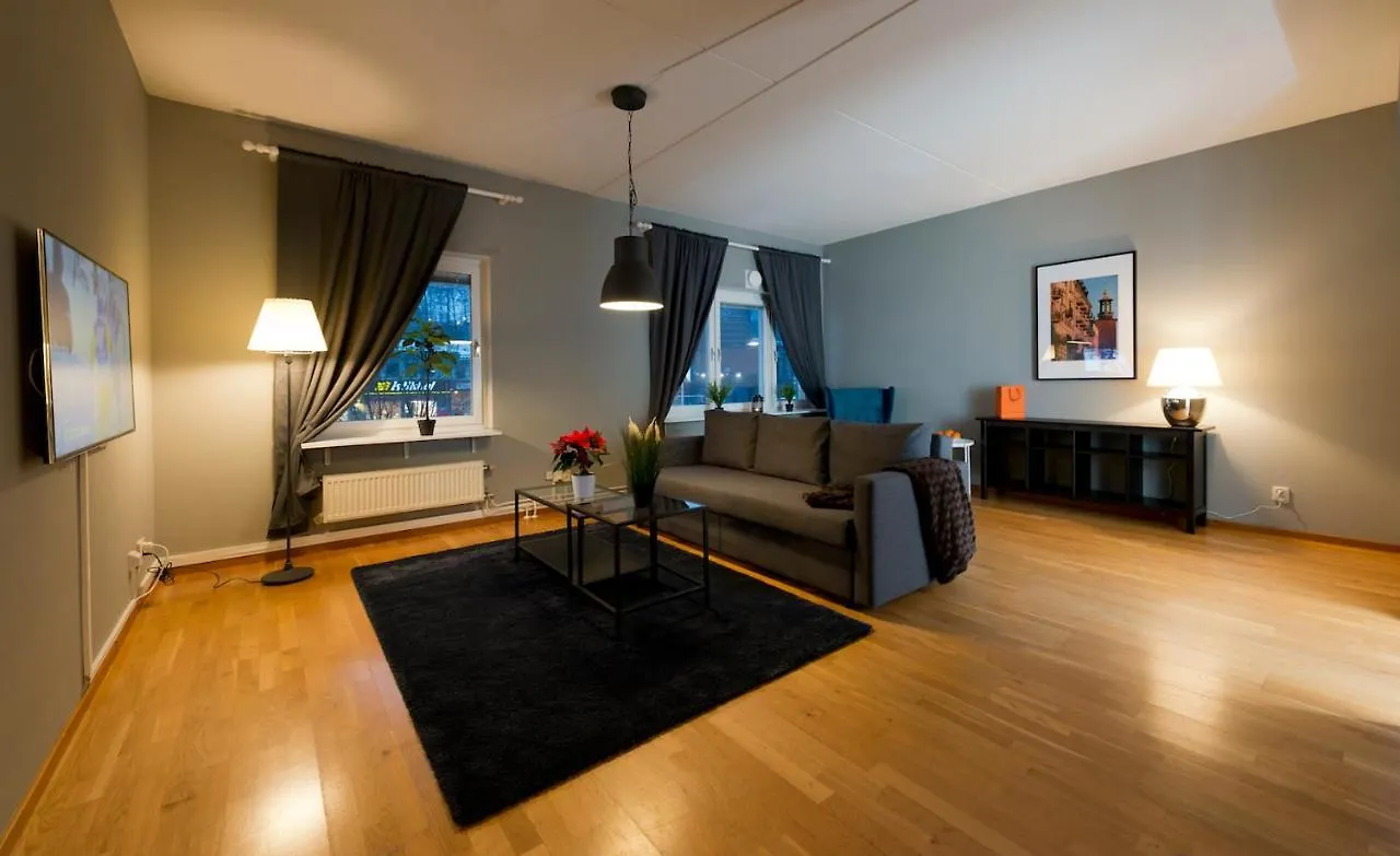 Optimal Apartments Skarholmen Sztokholm